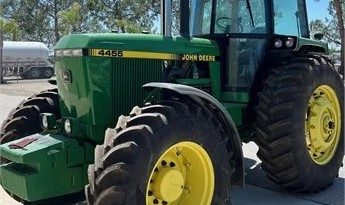 1990 JOHN DEERE 4455