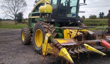 1999 John Deere 6850 Forage Harvester